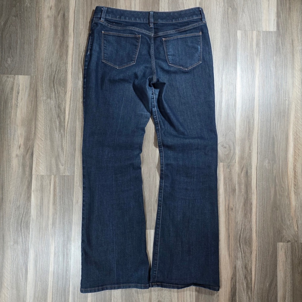 The Limited Denim Weekender Jean 678 Dark Wash Flare Leg Stretch Jeans Womens 8 - Picture 2 of 10
